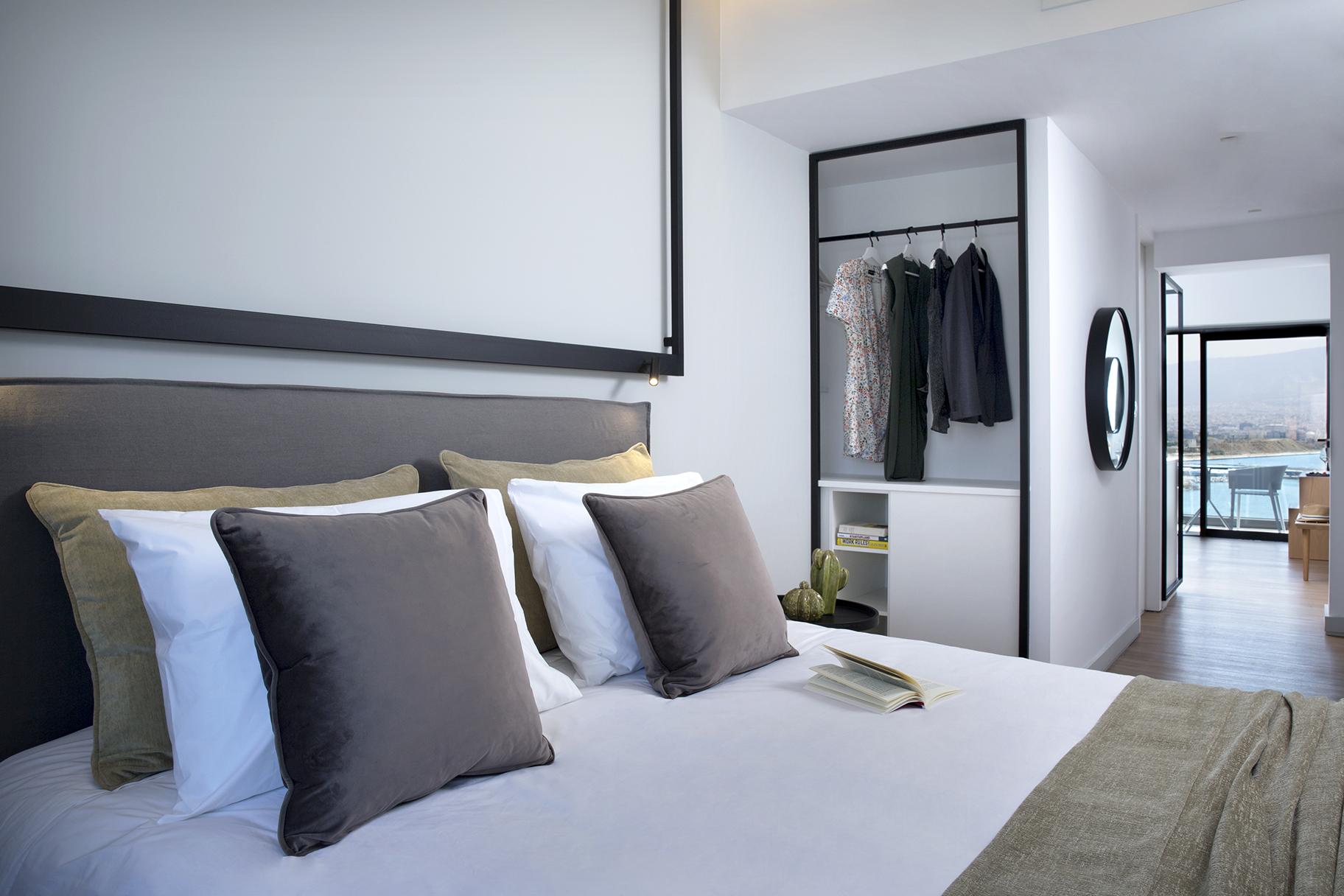 The Alex Monte Kastella, Santikos Collection Hotel Piraeus Exterior photo